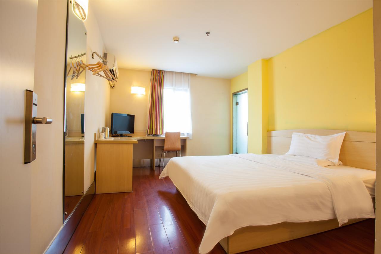 7Days Inn Qingdao Development Zone Jinshatan الغرفة الصورة
