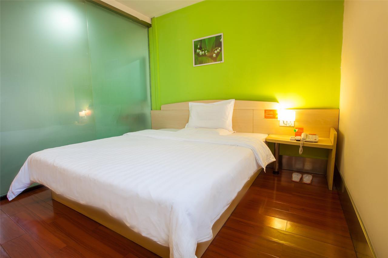 7Days Inn Qingdao Development Zone Jinshatan الغرفة الصورة